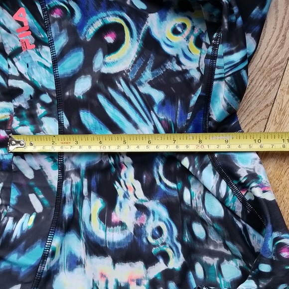 (S) FILA Running Activewear Athletic Sporty Gym Performance Wear Outdoor Yoga - Picture 4 of 8